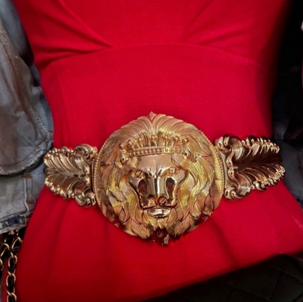 Gold Lion Buckle Belt